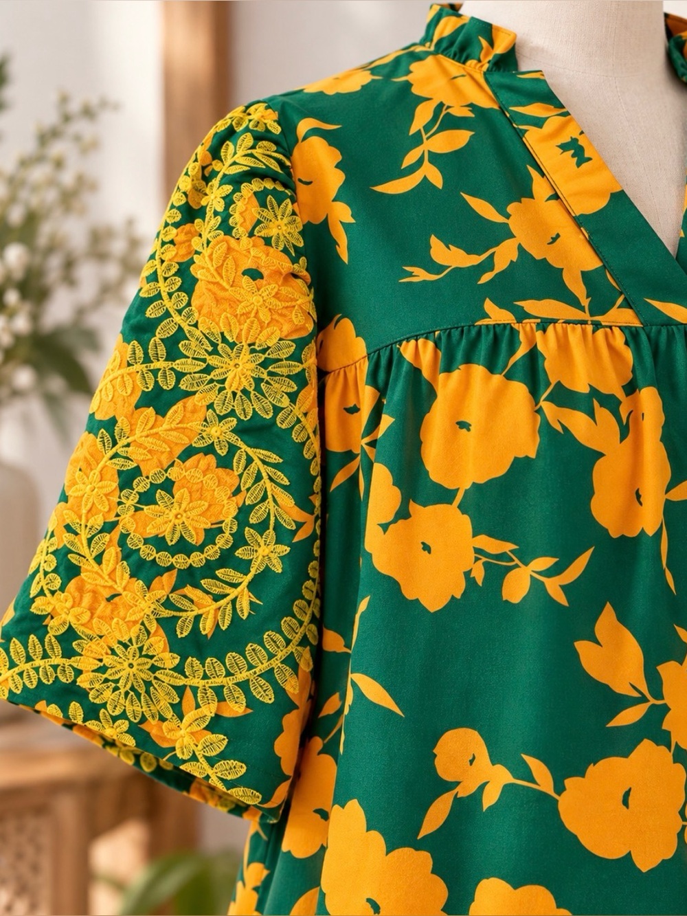 Umgee Green Orange Floral Embroidered Puff Sleeve Blouse size S - Picture 6 of 9